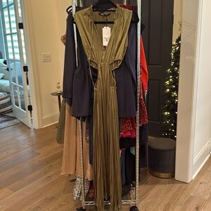Zara dress, size L, golden green color, brand new